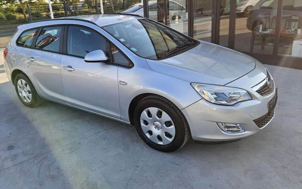 Opel Astra J 2012 EURO 5
