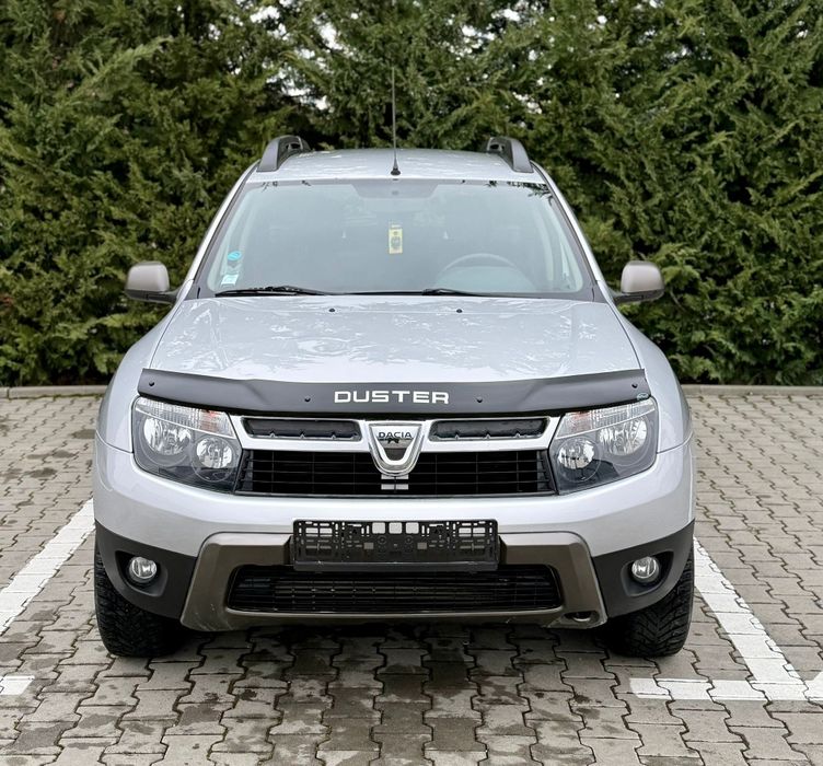 Vând Dacia Duster 4x4