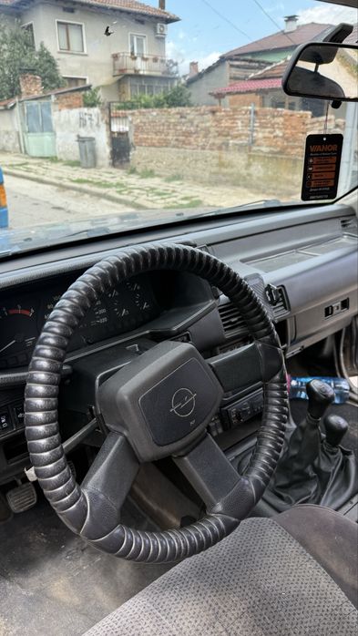 Опел фронтера 2.8 tdi
