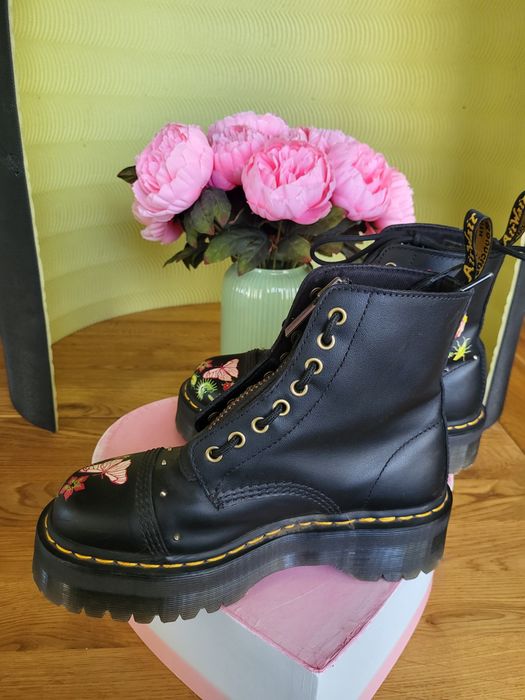 Кубинки Dr. Martens