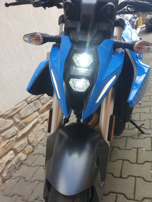 Suzuki GSX 8S  2023 ABS TC  gsxr g s x s