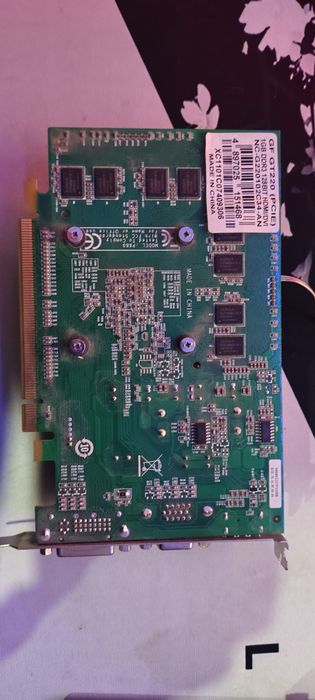 Видеокарта gt220 срочно