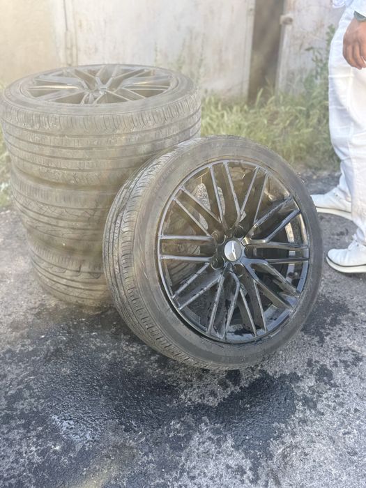 Genesis R18 диск + летний шина