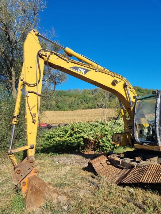 Brat excavator CATERPILLAR 312CL