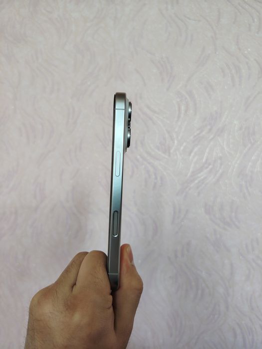 IPhone 16pro (Apple)