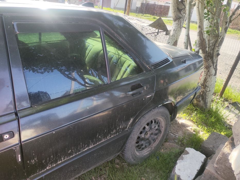 Мерседес 190 2куп 1990