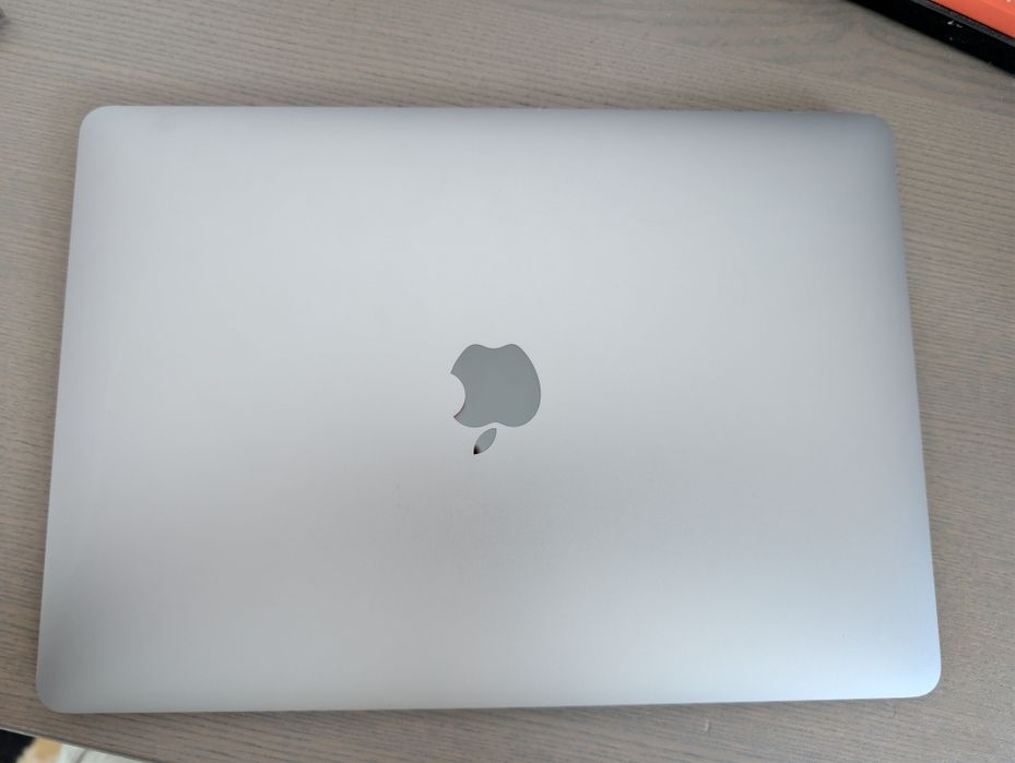Apple Macbook Air M1 8GB 256GB