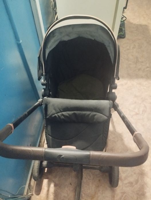 Продам коляску детскую