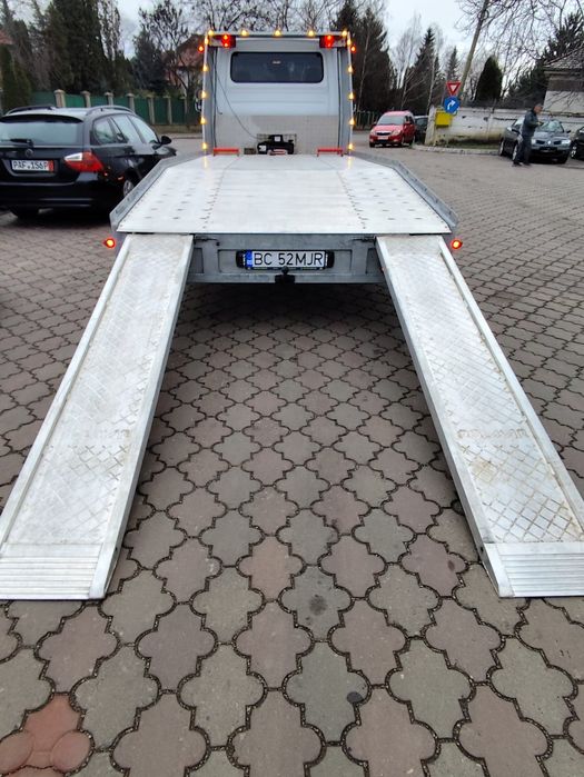 Autoplatforma Mercedes Sprinter / 3.5t