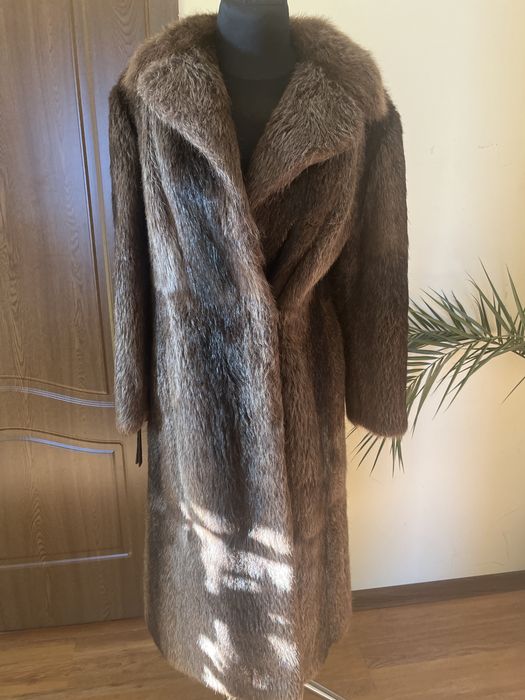 Haina de blana naturala lunga superba