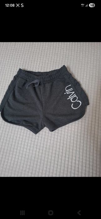 Pantaloni scurti femei