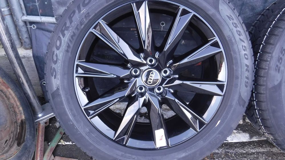 Jante Audi Q4 E-tron  255 50 19 iarna Pirelli scorpion Winter (ao)