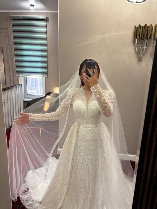 Продам свадебное платье .