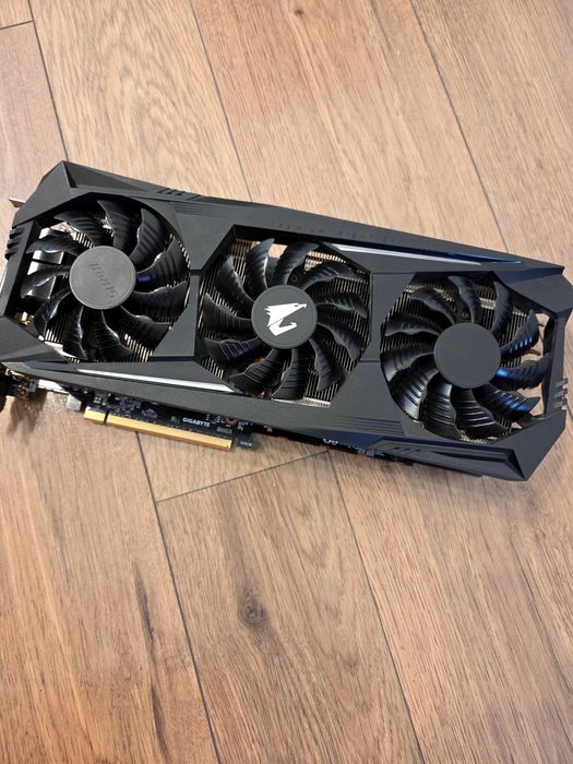 Видео карта AMD Radeon RX 5700 XT