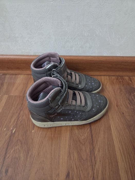 Крассовки GEOX в