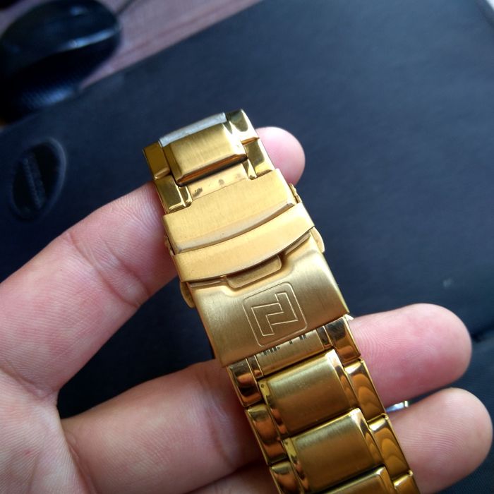 Продам мужские часы Naviforce