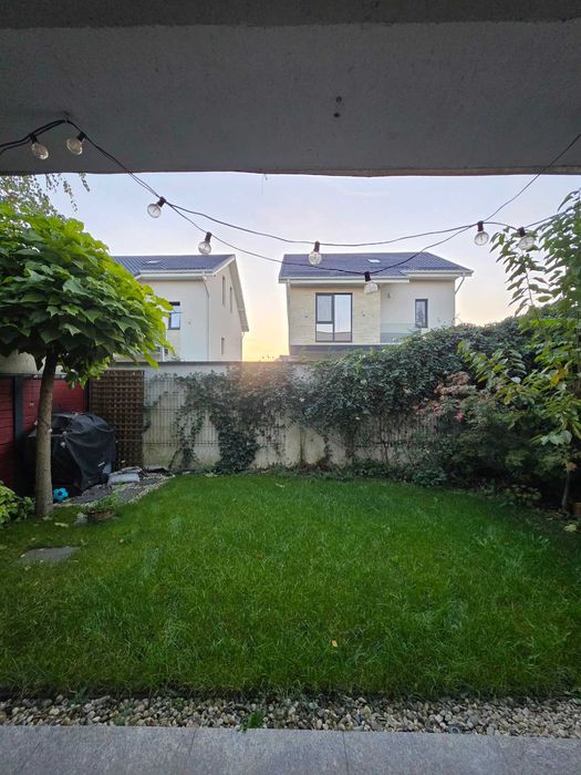 Casă de închiriat 4 camere, 90 mp utili, 2 locuri de parcare, complex inchis Cubic 6 Bragadiru