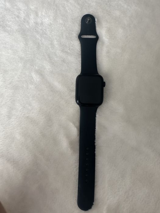Продам apple watch se