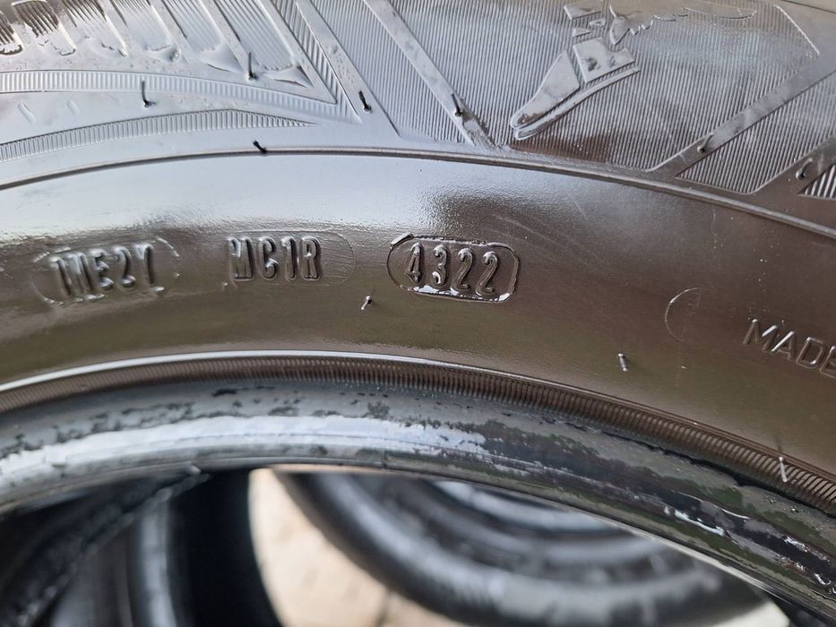 4 бр. зимни гуми 225/65 R17 – много добро състояние
