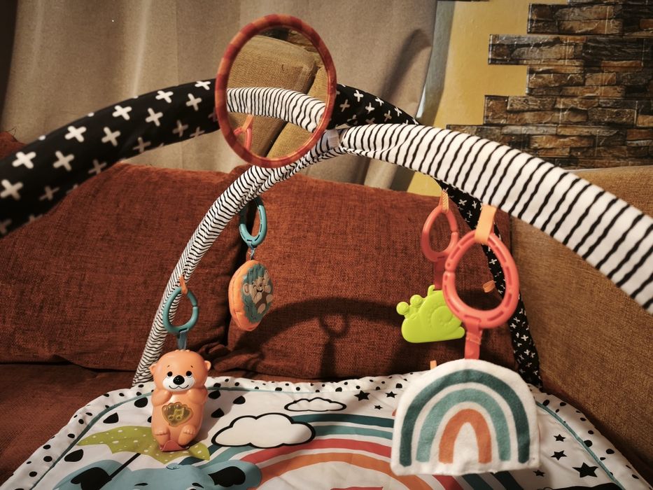 Активна гимнастика, музикална въртележка за кошара и други