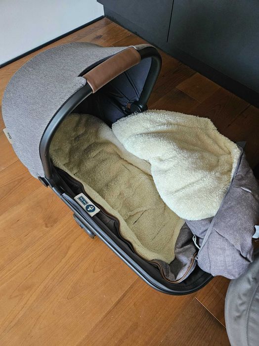 Maxi Cosi Зимен чувал за количка