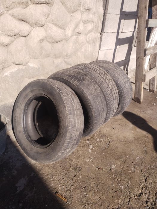 Летняя резина для машина б/у