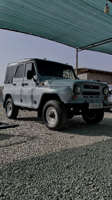 Uaz 31512 sotiladi