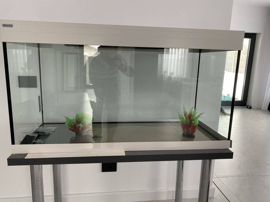 Vand acvariu  NOU 360l nemtesc