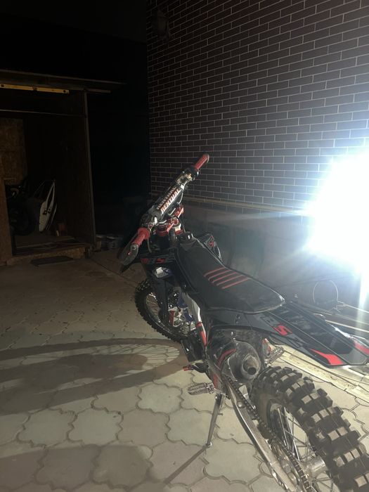 продам эндуро bse m4