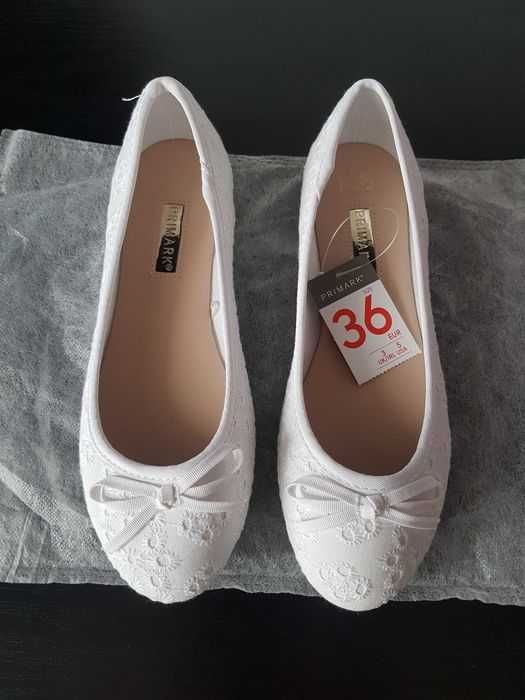 Balerini NOI albi cu dantela 36 (23 cm)