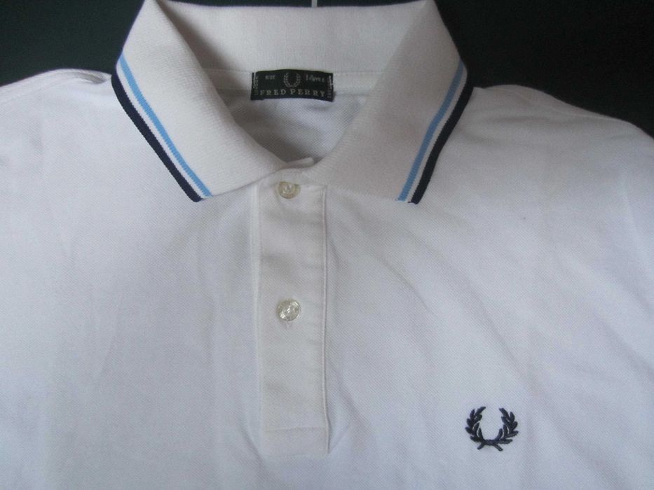 Tricou Fred Perry, mas. 14ani ,polo 2 nasturi, stare f.buna.
