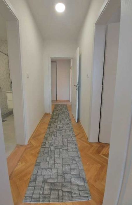 Дава се под наем Тристаен апартамент в Пловдив, Изгрев - 90 кв.м за 260.1 € - Снимка #3