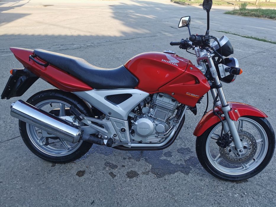 Honda Cbf 250 cc