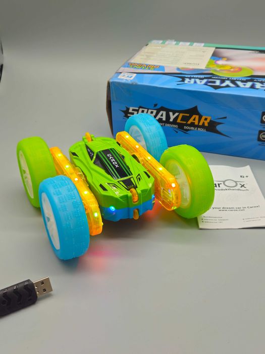 RC каскадьорска кола spray ефект, 2.4GHz, 360° въртене, двойно лице!