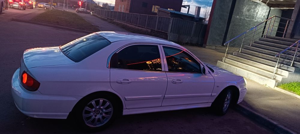Hyundai Sonata б/у