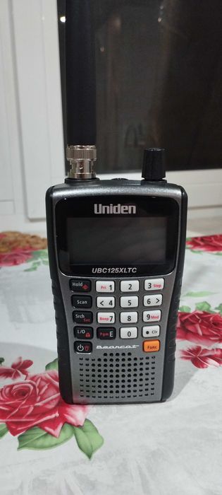 Радиоскенер Uniden ubc125xltc