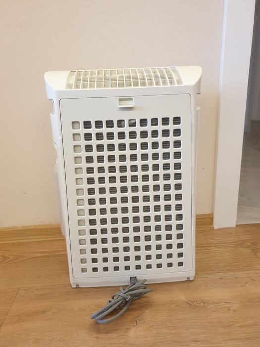 Пречиствател за въздух Sharp