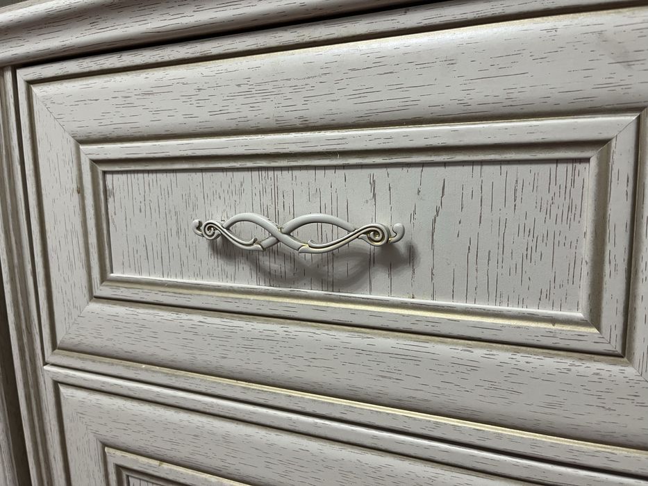 Продам стенку в отличном состоянии