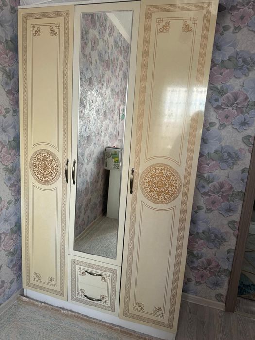 Шкаф сатылады 10мын
