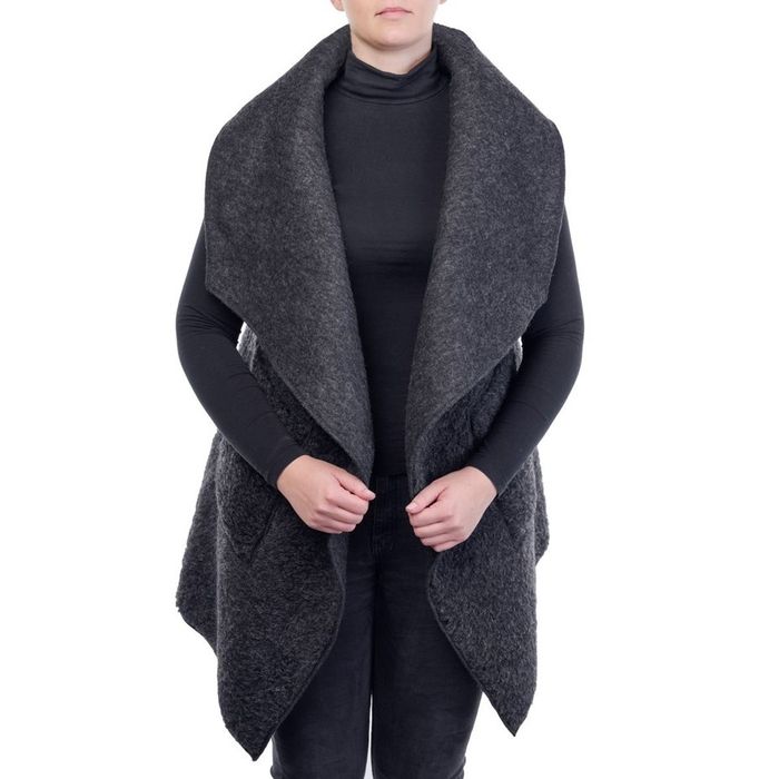 Vestă de lână de oaie neagra