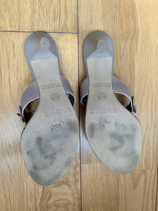 Кожени дамски чехли