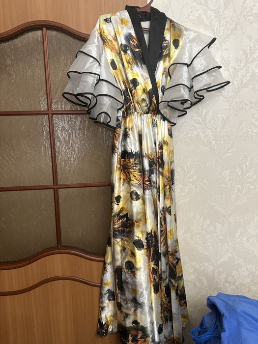 Продам платья из Турции новый