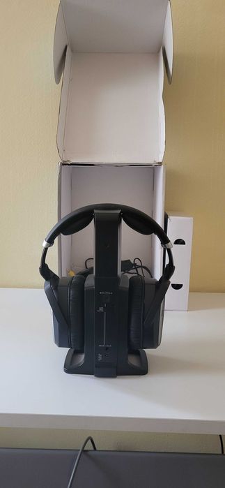 Sennheiser RS 195-U — căști wireless premium pentru TV