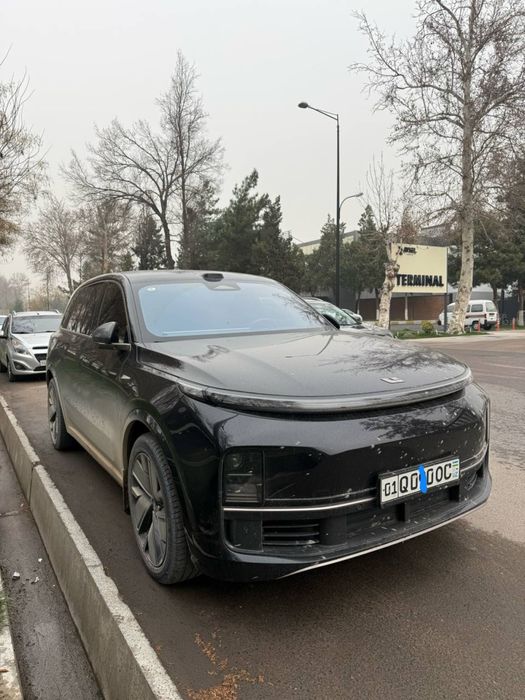 Lixiang L9 restayling 2025