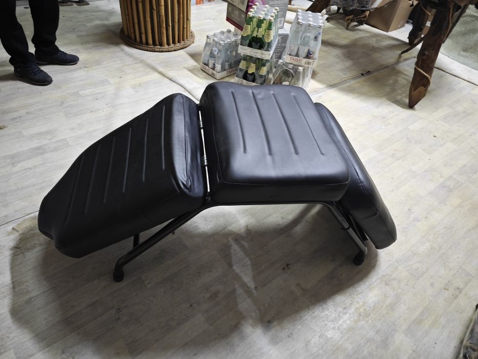 Кресло косметологическое