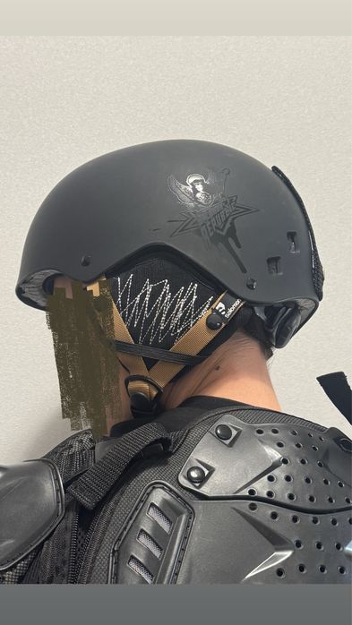 Продам экипировку для мотоцикла