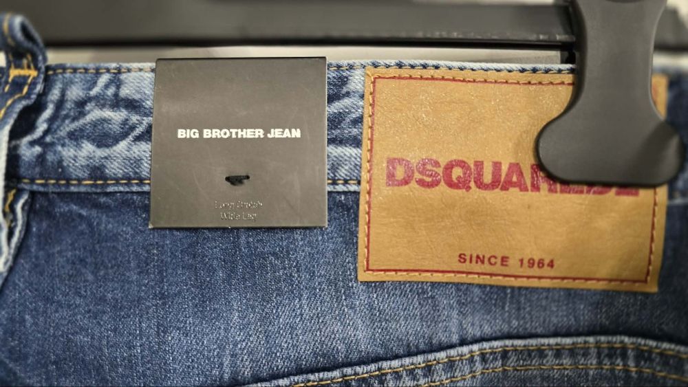 Оригинални дънки Dsquared2