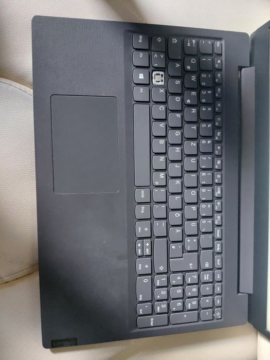 Laptop Lenovo Fara o tasta