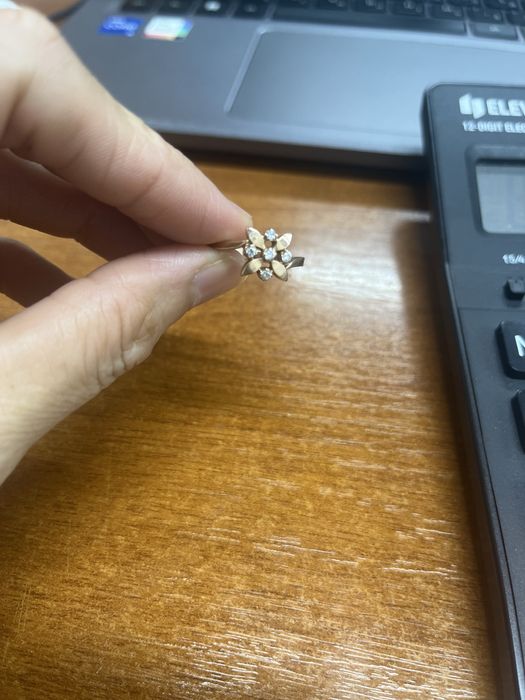 Кольцо золотое 16,5 размер