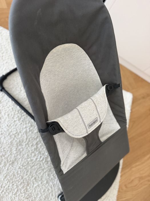 Balansoar baby bjorn